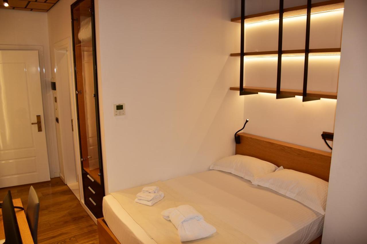Hotel Ergi'S Δυρράχιο Εξωτερικό φωτογραφία